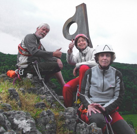 Foto vom Gipfelsieg am Zehnerstein beim Kletterkurs im Frankenjura