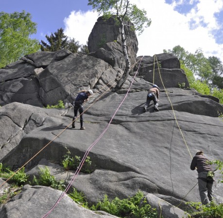 Foto von Kletterlust auf rauem Granit beim Kletterkurs im Harz